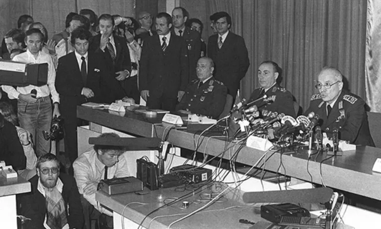 12 Eylül Darbesinin üzerinden 42 yıl geçti 1 12 Eylül Darbesinin üzerinden 42 yıl geçti