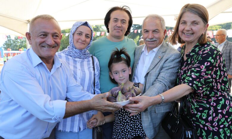 İLKADIM’DA İNCİR TADINDA BİR FESTİVAL RENKLİ GÖRÜNTÜLERLE SON BULDU 1 incirfestivali