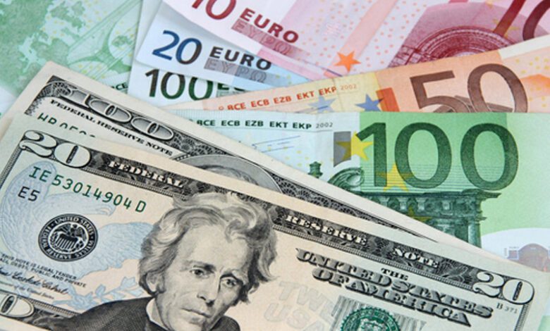 Dolar endeksi 112'yi aştı, euro/dolar 20 yılın en düşük seviyesine geriledi 1 Dolar endeksi
