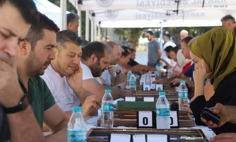Kartal’da Tavla Turnuvası Heyecanı 1 Kartal’da Tavla Turnuvası Heyecanı