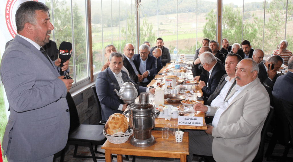 KAVAK İŞ DÜNYASINDAN GÖVDE GÖSTERİSİ 3 image 49