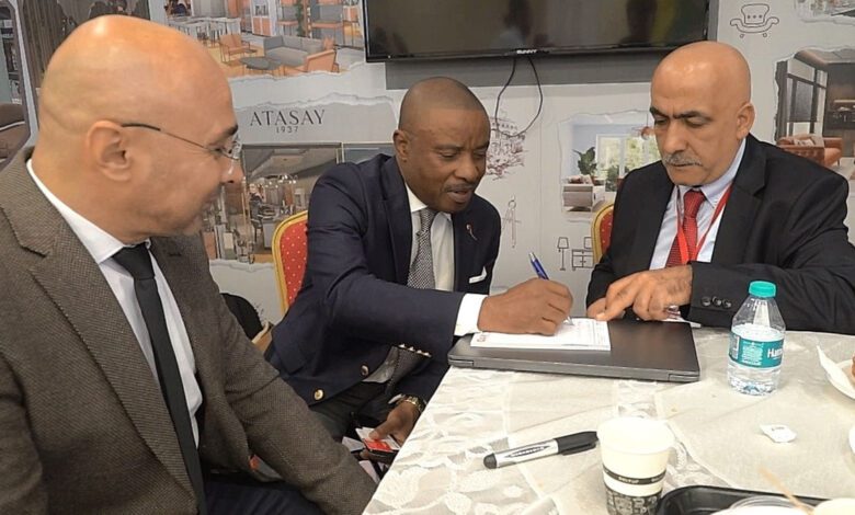 Kamerun’la 7 Milyon Dolarlık Ticaret Anlaşması Yapıldı 1 Kamerun’la 7 Milyon Dolarlık Ticaret Anlaşması Yapıldı