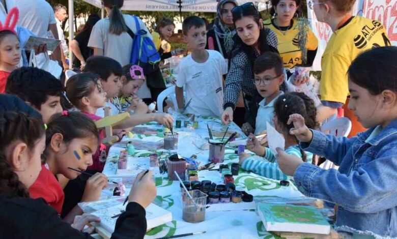 Tekirdağ Büyükşehir Belediyesi'nden Çocuklara Yönelik "Dünya Temizlik Günü" Etkinliği 1 Tekirdağ Büyükşehir Belediyesi'nden Çocuklara Yönelik "Dünya Temizlik Günü" Etkinliği