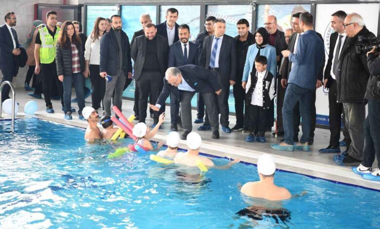 Kayseri'de Engelsiz Yaşam Merkezi Havuz Kompleksi Engelleri Aşıyor 1 Kayseri’de Engelsiz Yaşam Merkezi Havuz Kompleksi Engelleri Aşıyor