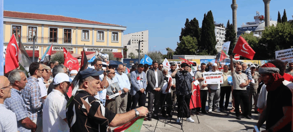 Genç Saadet’ten Gazze İçin Yüksek Sesli Çağrı 3 Genç Saadet’ten Gazze İçin Yüksek Sesli Çağrı