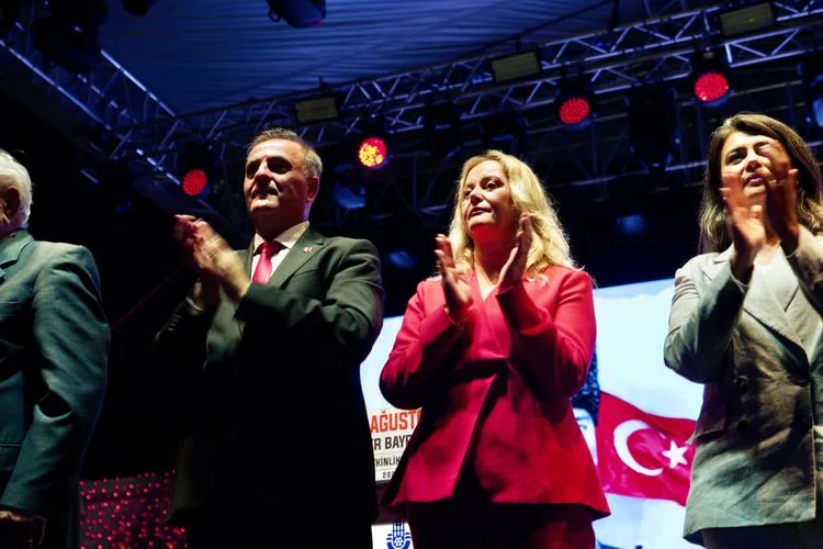 30 Ağustos Coşkusu Bakırköy’de: İBB’den Zafer Bayramı Kutlaması