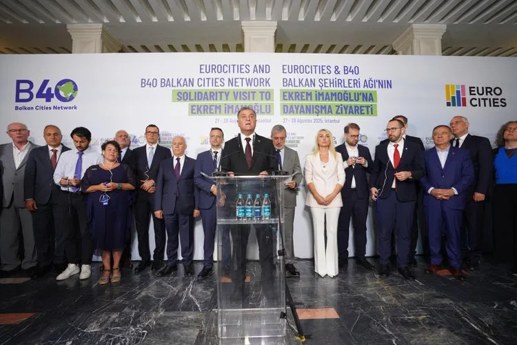 Avrupalı Belediye Başkanlarından İmamoğlu’na “Özel Demokrasi Ödülü”