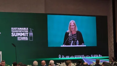 Bakan Uraloğlu Sürdürülebilir Ulaşım Zirvesi’nde konuştu