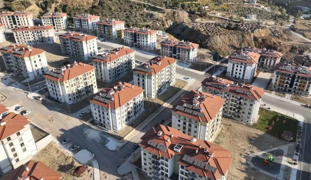 Deprem Konutları için 36 Milyar Liralık Yol Yatırımı