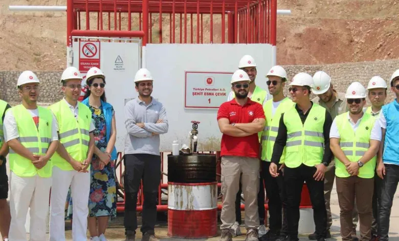 Gençlik ve Spor Bakanlığı ile TPAO'dan Gençlere Enerji Eğitimi Desteği 1 Genclik Ve Spor Bakanligi Ile Tpaodan Genclere Enerji Egitimi Destegi 44
