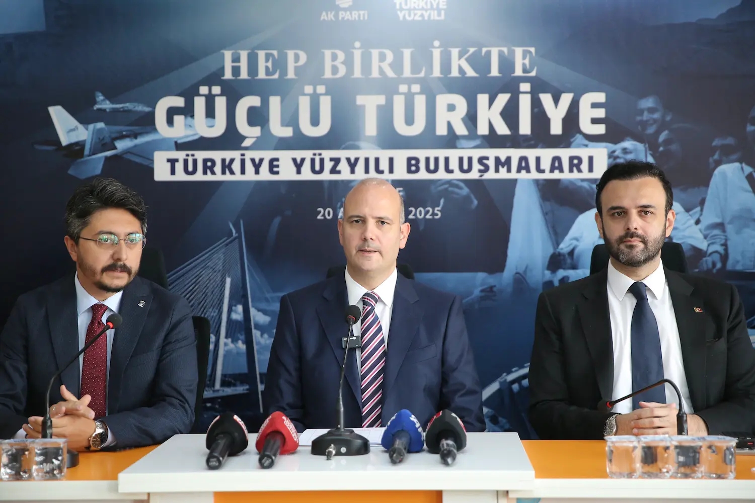 Ömer İleri: “Terörsüz Türkiye vizyonunun içinde pazarlık değil, devletin kararlılığı vardır”