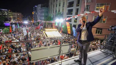 Özgür Özel’den Beyoğlu’nda Sert Çıkış: “10 Milyon Kişi Ekrem Başkan’a Sahip Çıktı”