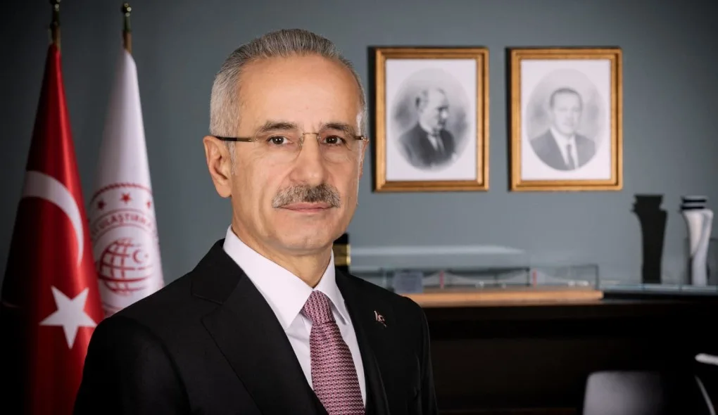 Türk Telekom İmtiyazı 2050’ye Uzatıldı: Ekonomiye 20 Milyar Dolarlık Katkı Bekleniyor