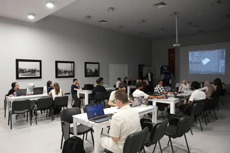 ABB, 3 Boyutlu Modelleme Kursu Verdi: Ulus Genç Akademi’de