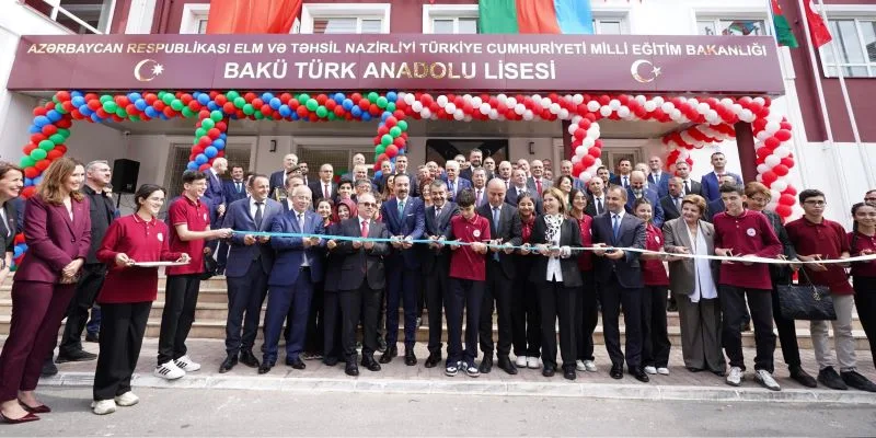 Bakü Türk Anadolu Lisesi açıldı, eğitimde iş birliği vurgusu