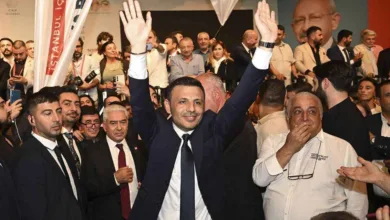 CHP İstanbul İl Yönetimi Görevden Alındı: Hukukçulardan “Mutlak Butlan” Yorumu