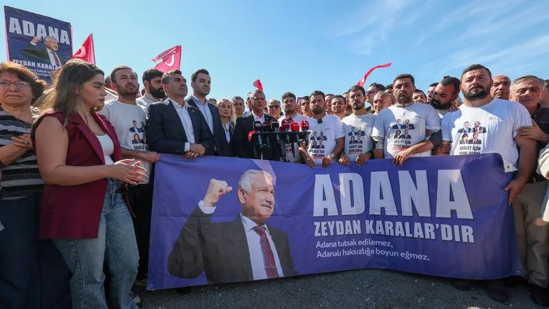 Özgür Özel: Gençler Silivri’ye tarihe geçmeye geldiler