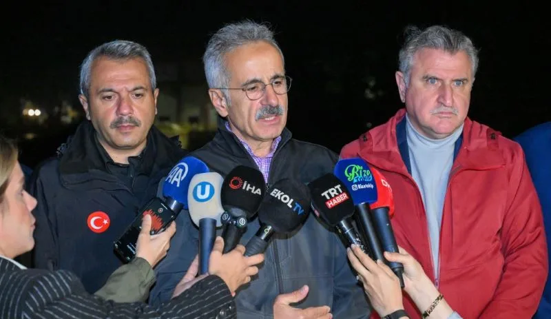 Rize sel sonrası yol durumu, İkizdere köprü çalışması