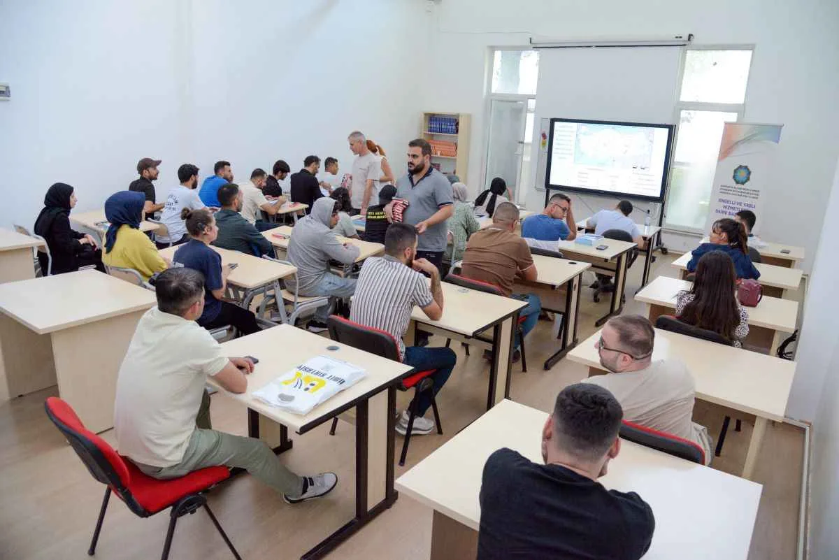 Diyarbakır’da ücretsiz E-KPSS Kursu başladı: 6 ay sürecek