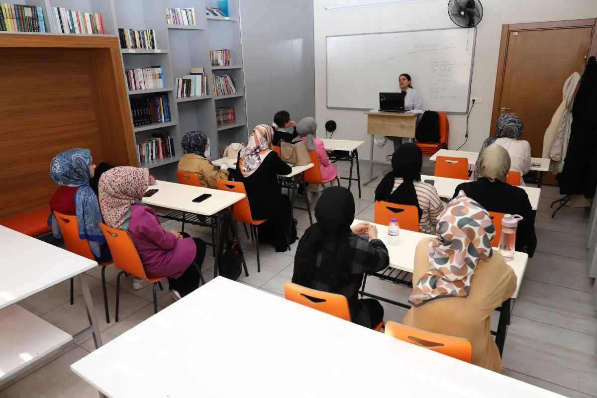 KOMEK ve ASEM yeni döneme 93 bin 975 kursiyerle başladı