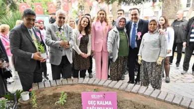 Manisa’da Meme Kanseri Farkındalık etkinliği: Pembe çiçekler toprakla buluştu