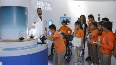 Mersin’de Mercan Bilim Merkezi 120 düzenek ve planetaryumla açıldı